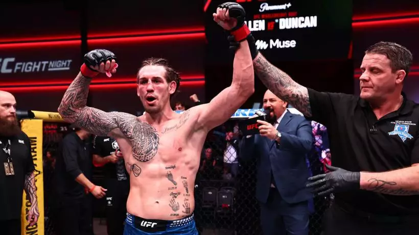 Боец UFC получил Cadillac за 91 млн тенге после победы в главном бою